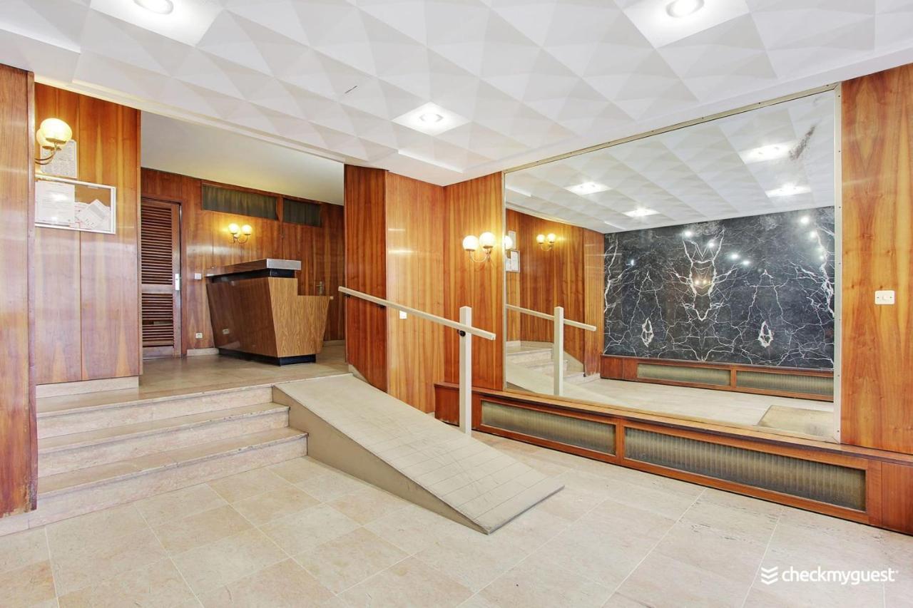Apartment Cmg - Longchamp Paris 16Eme